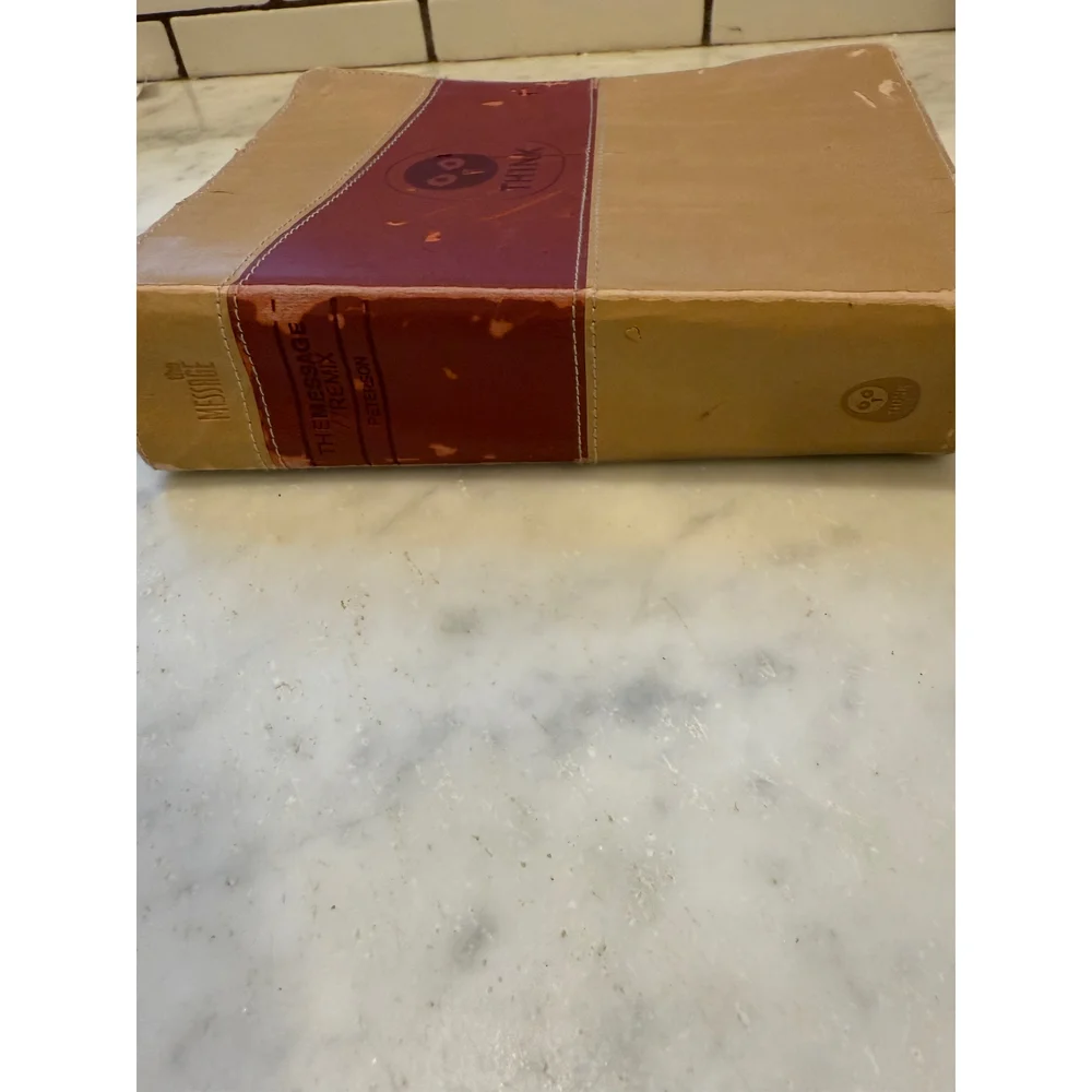 The Message Remix Bible Eugene‎ Peterson Think Edition Burgundy Tan